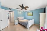 1017 Harwood C - Photo 8