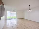 2052 Oakhurst Way - Photo 4