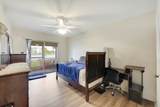 1011 Exeter - Photo 12