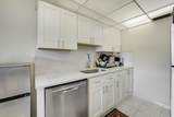 1011 Exeter - Photo 6