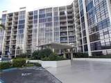 600 Parkview Drive - Photo 2