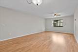 325 Pennington Court - Photo 10