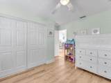 1097 Roble Way - Photo 22