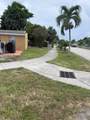 2071 29th Terrace - Photo 2
