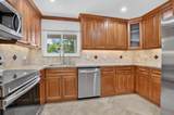 7813 Kenway Place - Photo 17