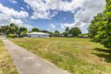 2171 Sunshine Boulevard - Photo 2