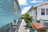 946 Nettles Boulevard - Photo 12