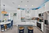 946 Nettles Boulevard - Photo 7