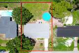 542 Saunders Street - Photo 28