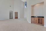 10513 Versailles Boulevard - Photo 10
