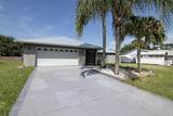 1685 Schleicher Lane - Photo 40