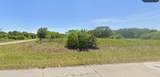 1118 Silverfish Drive - Photo 3