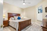 228 Oak Hammock Circle - Photo 23