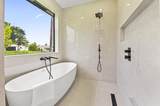 621 42nd Avenue - Photo 39