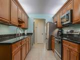 425 Banyan Street - Photo 9