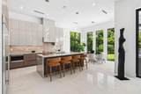 1040 6th Terrace - Photo 7