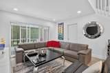 10401 Lake Vista Circle - Photo 13