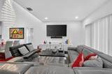 10401 Lake Vista Circle - Photo 15