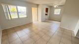 200 Croton Avenue - Photo 9