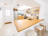 1069 Hillsboro Mile - Photo 33