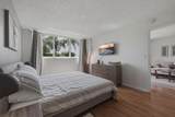 9823 Hollybrook Lake Drive - Photo 11
