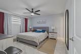 9823 Hollybrook Lake Drive - Photo 4