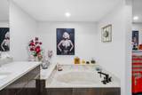 800 Jeffery Street - Photo 22
