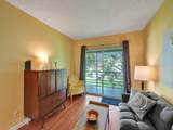 232 Farnham J - Photo 13