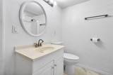 2615 1ST Court - Photo 17