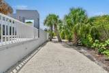 10541 Le Parc - Photo 35