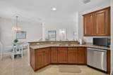128 Royal Palm Circle - Photo 30