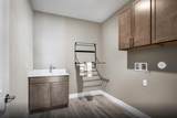 10281 Highpointe Drive - Photo 15