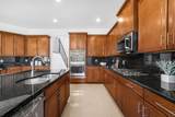10111 Edgewater Court - Photo 10