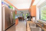 1872 Elrose Street - Photo 32