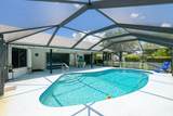 1872 Elrose Street - Photo 35