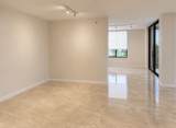 7568 Regency Lake Drive - Photo 11