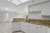 300 Crestwood Court - Photo 4