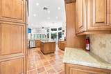 1960 Hartford Way - Photo 17