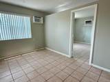3041 20TH Terrace - Photo 4