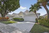 18 Selby Lane - Photo 2