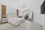 18 Selby Lane - Photo 40