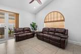 10740 London Street - Photo 11