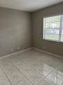 1004 Twin Lakes Drive - Photo 10