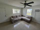 1042 Foster Road - Photo 10