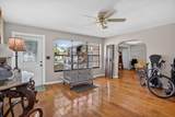 2750 9TH Terrace - Photo 3