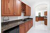 10594 Versailles Boulevard - Photo 19