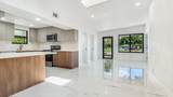 118 Newton Road - Photo 11