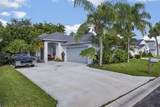 1480 Lake Breeze Drive - Photo 4