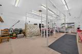 1033 Hunter Road - Photo 4