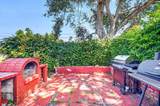 1572 Woodland Avenue - Photo 32
